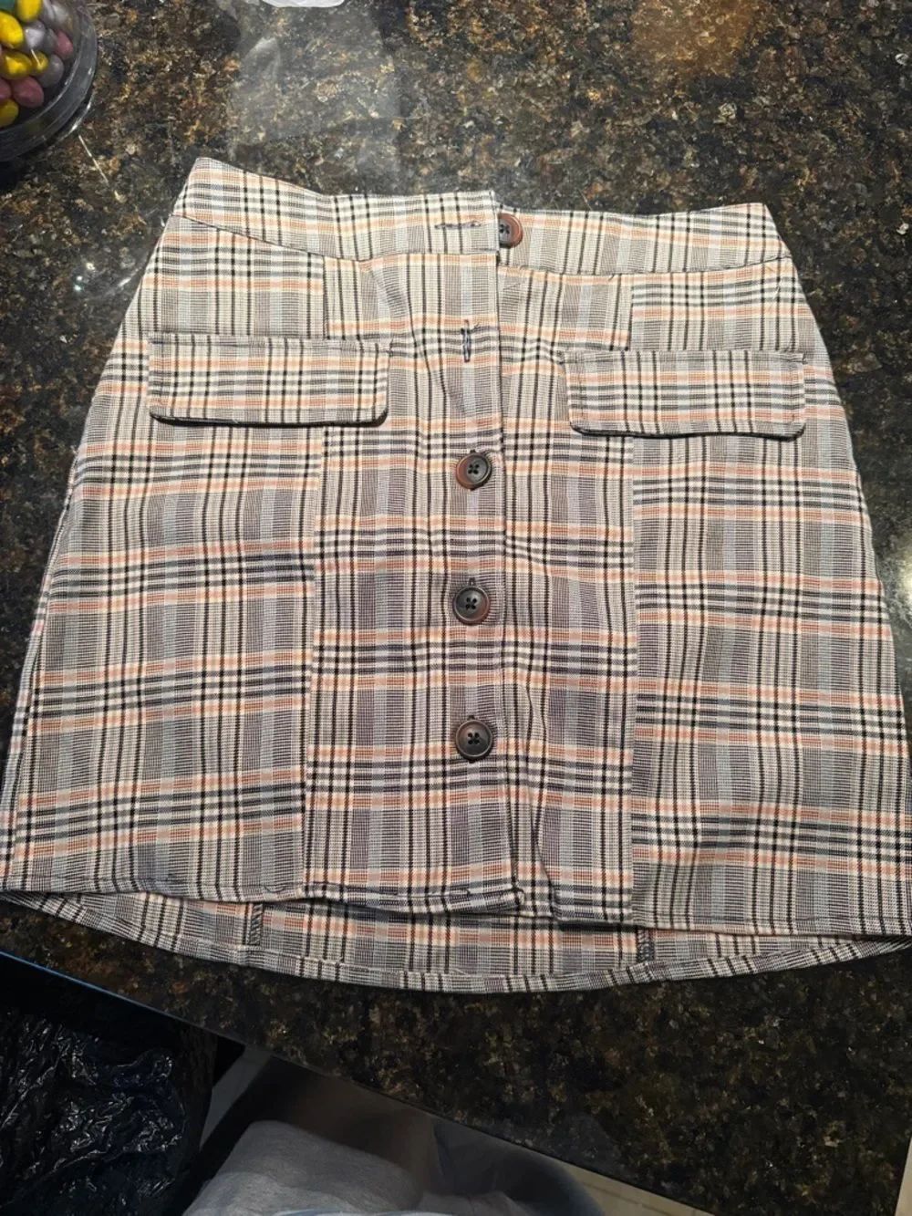 Urban Outfitters Plaid Button-Front Mini Skirt in Beige and Tan Size XS LIKE NEW